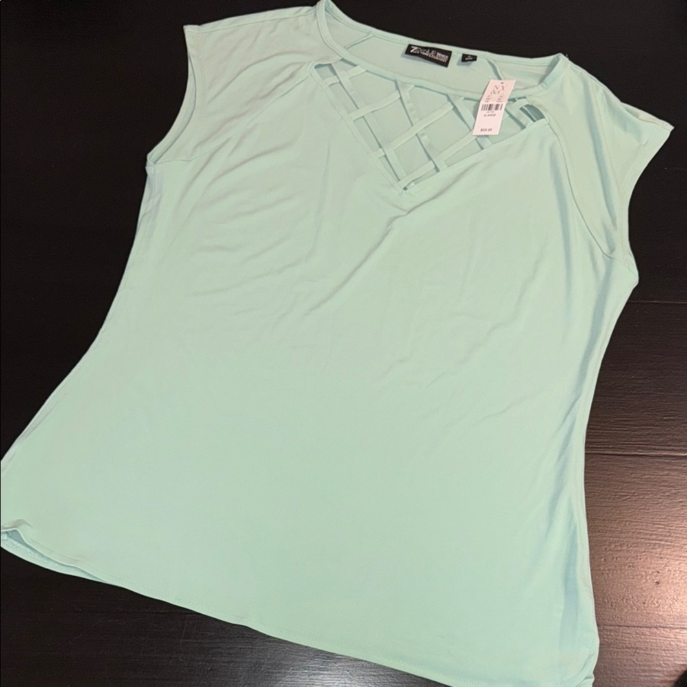 New York & Company Women's Mint Top‎ NWT